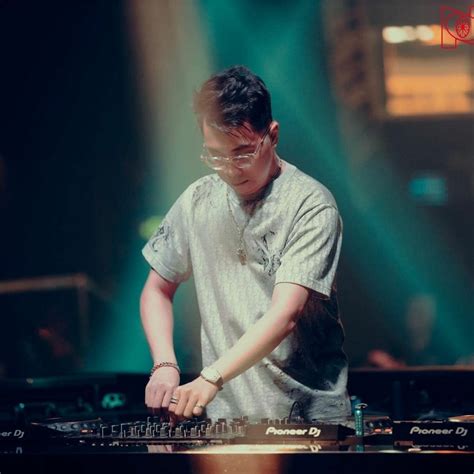 Stream Nst Nh C C A Anh Kh Ng Th Tr Ng Vol Th I Ho Ng Remix Hot Bella Ciao By I M