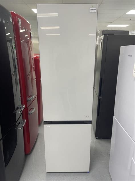 Samsung Bespoke Rb A B Total No Frost Fridge Freezer With