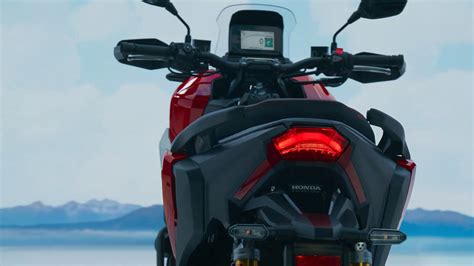 Tin xe hot Honda SH phiên bản đi phượt ra mắt với thiết kế lung linh có ABS kênh giá rẻ