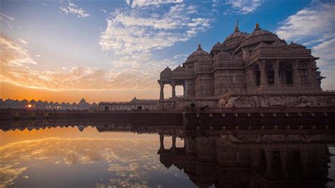 Shri Swaminarayan Temple, New Jersey – The World’s largest Hindu Temple ...