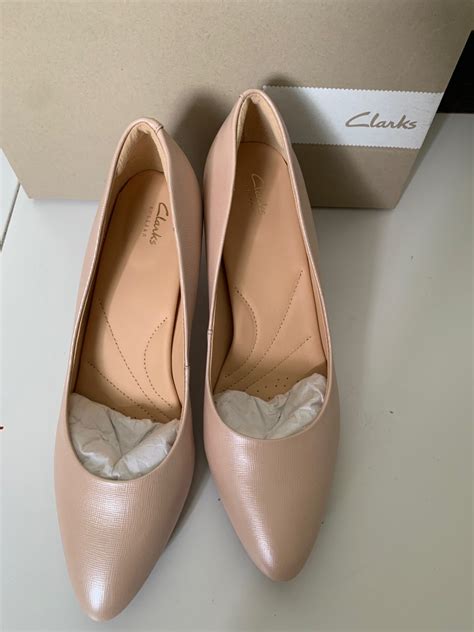Clarks Rose Nude Heels Women S Fashion Footwear Heels On Carousell