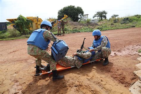 Video Gay cấn tình huống giả định phòng chống bạo lực tình dục tại Đội Công binh mũ nồi xanh