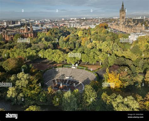 Kelvingrove Park Amphitheatre Hi Res Stock Photography And Images Alamy