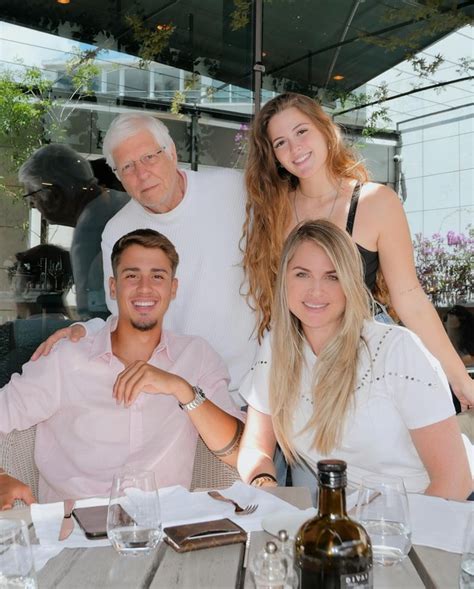 Após reatar casamento Susana Werner ex goleiro Julio Cesar se