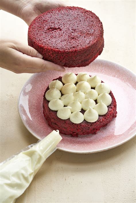 Así prepararás la tarta red velvet que hará competencia al bizcocho de