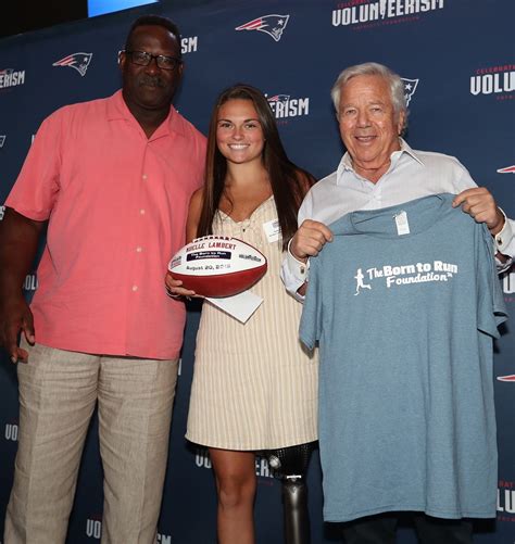 Patriots honor UMass Lowell’s Noelle Lambert for work with amputees – Lowell Sun