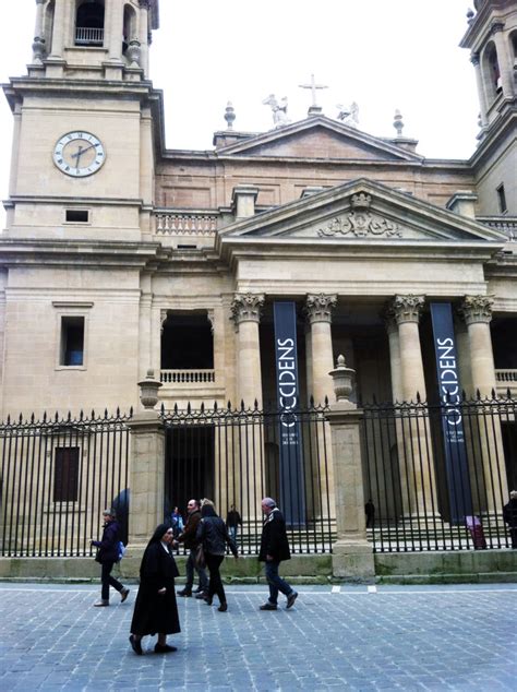 Camino Photo of the Day: Pamplona Cathedral – Pilgrims on the Way