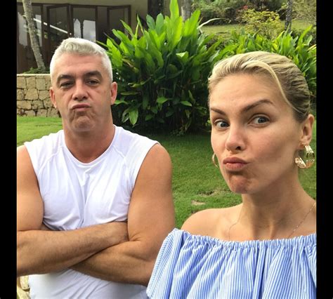 Foto Web Relembra Briga De Adriane Galisteu E Marido De Ana Hickmann