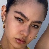 Itsrunamoon Nude OnlyFans Leaks Fapopedia