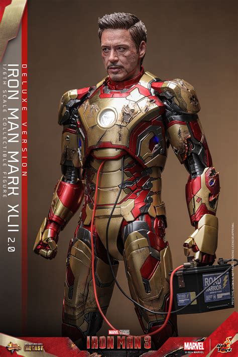 Hot Toys Iron Man Mark Xlii Figure The Toyark News