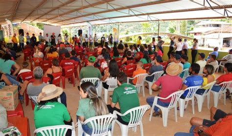 Portal Caparaó Prefeitura e Emater MG realizam Dia de Campo em