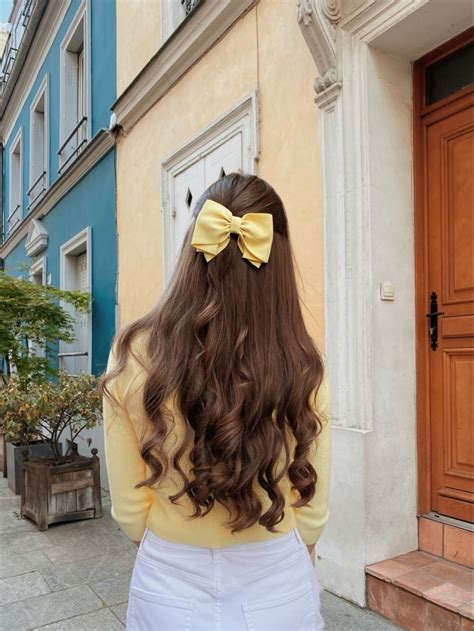 Scrunchie Is Back Marque D Accessoires Pour Cheveux Made In