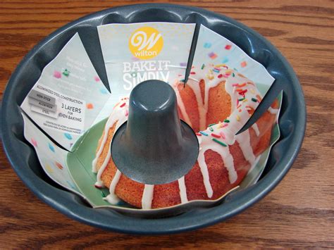 Wilton Fluted Tube Pan Bundt Non Stick Aluminum Moose R Us Log