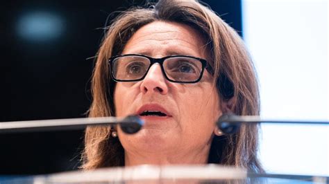 Pp Y Vox Piden La Comparecencia De Teresa Ribera En El Parlamento Por La Ampliación De Regadíos