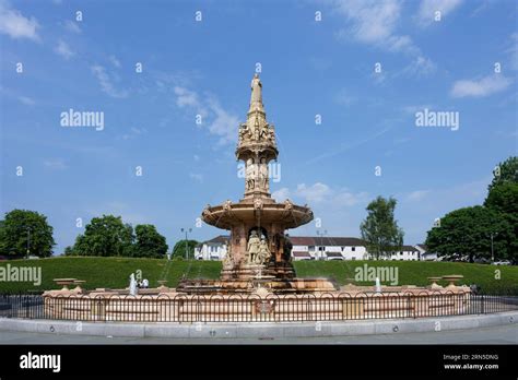 The Daulton Fountain, Glasgow Green, Dennistoun, Glasgow, Scotland ...