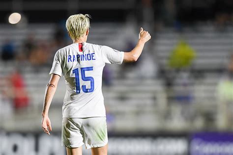 How Megan Rapinoe Of Us Womens Soccer Team Fights For Equality Pay