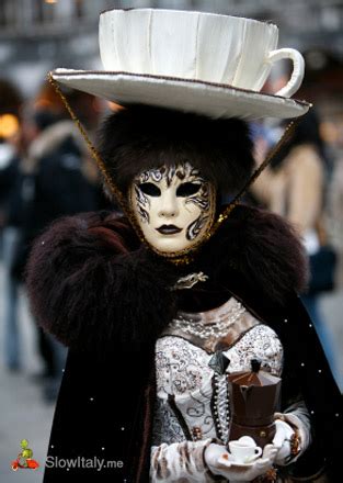 Carnival of Venice: history and meaning of the different types of ...