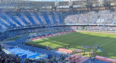 Striscione In Curva B E Ora Napoli Goditi La Tua Inimitabile Festa