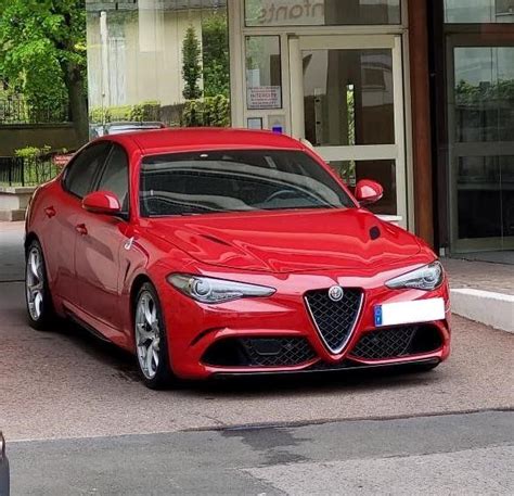 Alfa Romeo Giulia ALFA ROMEO GIULIA II 2 9 V6 510 QUADRIFOGLIO AT8