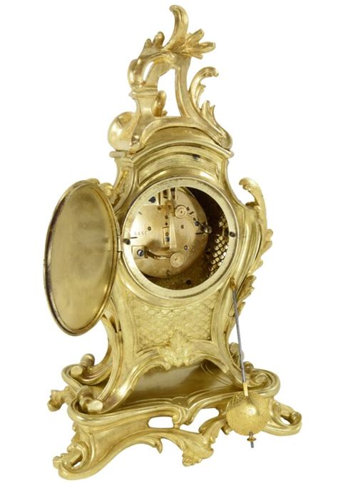 Pendule cartel style Louis XV en bronze doré Napoléon III Pendule