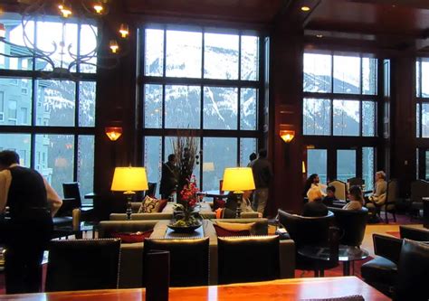 Banff Restaurants | Banff Bars, Nightlife