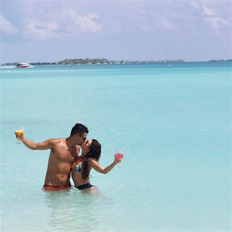 Sarah Hyland Creepy Creeper Creeping In A Creepy Bikini Of The Day DrunkenStepFather