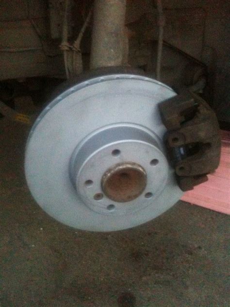 Замена не меняемой крестовины кардана Ниссан Серена 1,6 — Nissan Serena ...