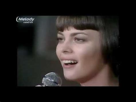 Mireille Mathieu Pourquoi Le Monde Est Sans Amour Youtube