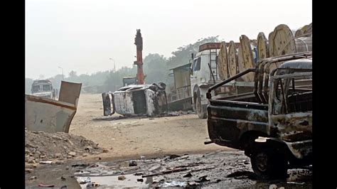 Violent Protest Erupts At Bathinda Refinery After Workers Death 6