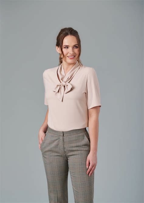 Flavia Pussy Bow Blouse Garmmo