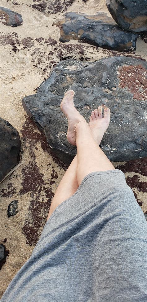 Naked Toes R VerifiedFeet