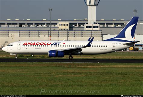 TC JFJ Anadolu Jet Boeing 737 8F2 WL Photo By Daniel Schwinn ID