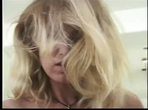 Amazing Expirienced Blonde Gets Hardcore Ass Waxing American Anal Porn