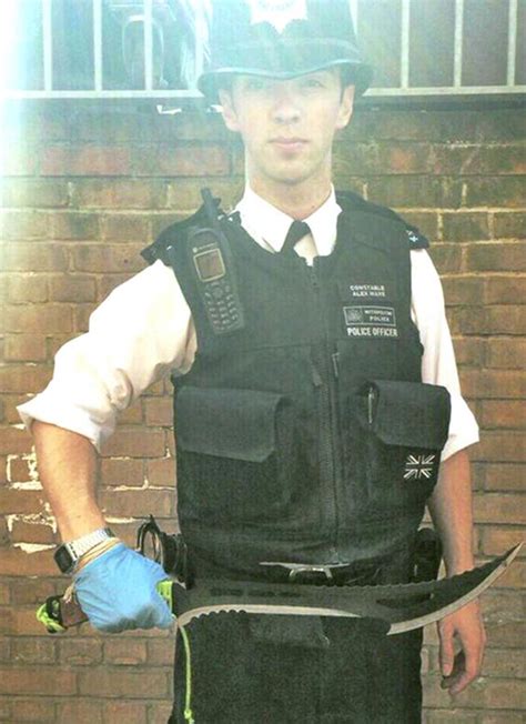 Two Foot Long Zombie Killer Knife Found Hidden In A Bush In Hackney