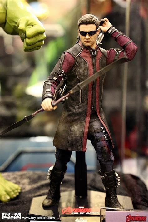 Revistas Digitales Y Podcasts De Cine Y Entretenimiento Hot Toys En Su Conferencia De Prensa En