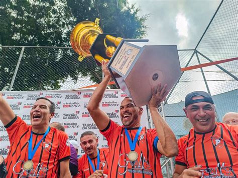 Primor Os Feras leva a taça do 11º Campeonato Municipal de Futebol