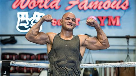 Junior Dos Santos Entrena En Miami Para Su Pelea Contra Fabricio Werdum