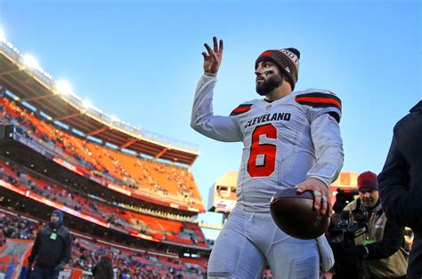 Baker Mayfield Earns A In Cleveland Browns Victory Over Carolina