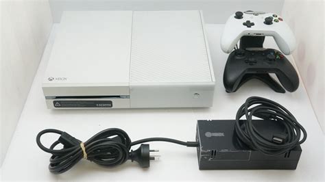 Microsoft Xbox One, White Auction (0014-2187671) | Grays Australia