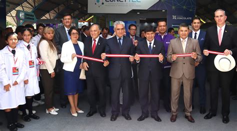 UNSA presenta 9 proyectos de impacto en Feria Científica del Perú UNSA