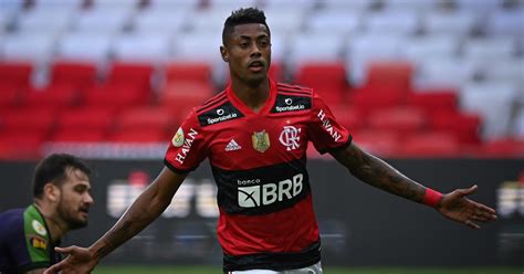 Meet Bruno Henrique, world's fastest player & Flamengo's bringer of joy ...