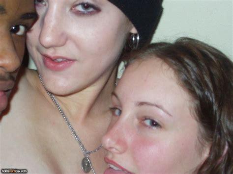 Who Is She Girl With A Knit Cap Freeones Forum The Free Sex Community