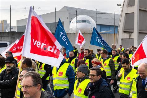 Bald Mega Streik Bei Der Lufthansa N Chste Eskalationsstufe Droht