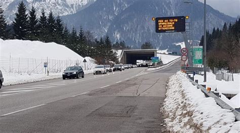 Chiusura Notturna Per Ore Del Tratto Confine Di Stato Pontebba Sull