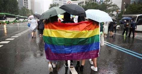 South Korean Court Upholds Ban On Gay Sex Within Armed Forces Reuters