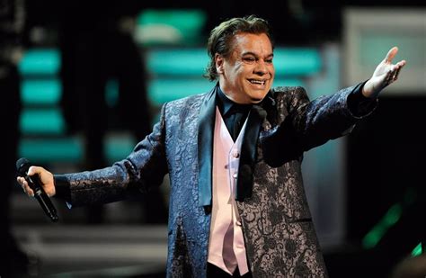 Muere El Cantante Mexicano Juan Gabriel