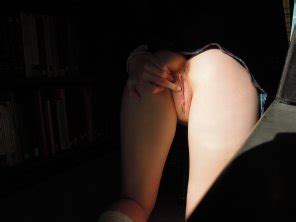 LaynieLayne In The Library Porn Pic