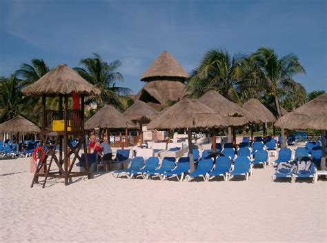 Sandos Playacar Beach Resort | RedWeek