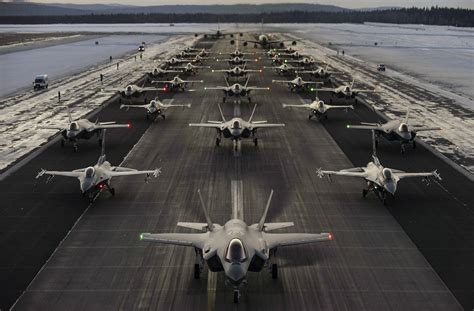 Military News: Aircraft Lane