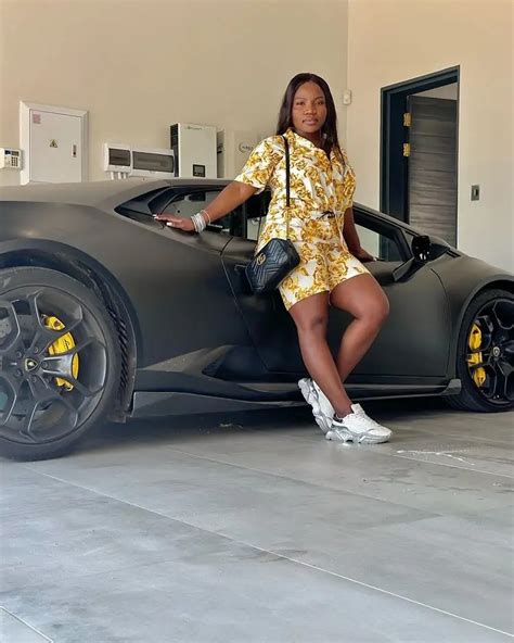 Photo: Makhadzi buys a Lamborghini? - News365.co.za